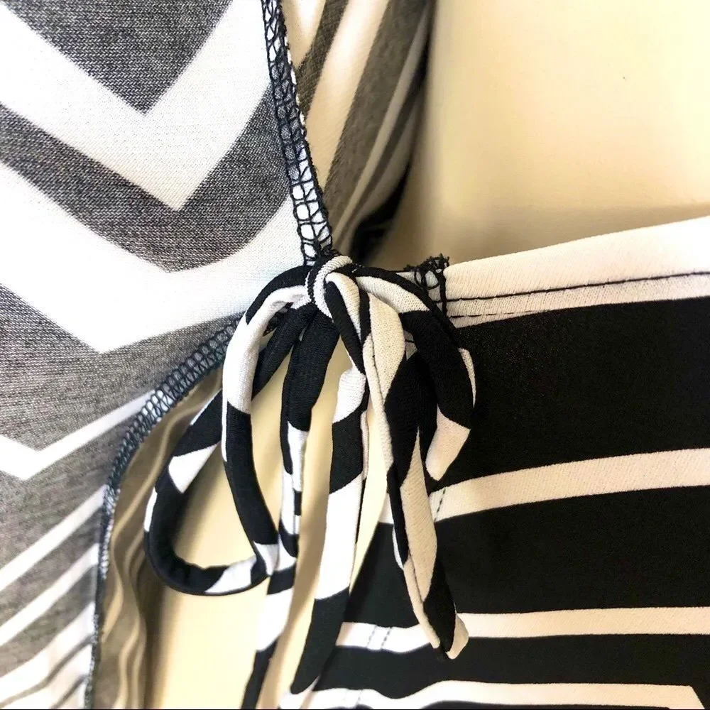 Halo Black & White Wrap Dress, Size M - Picture 3 of 5